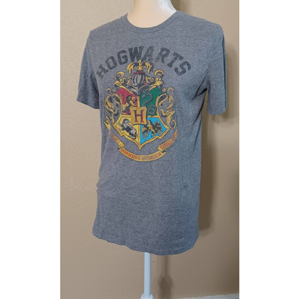 Old Navy Harry Potter Hogwarts Crest T Shirt XXL